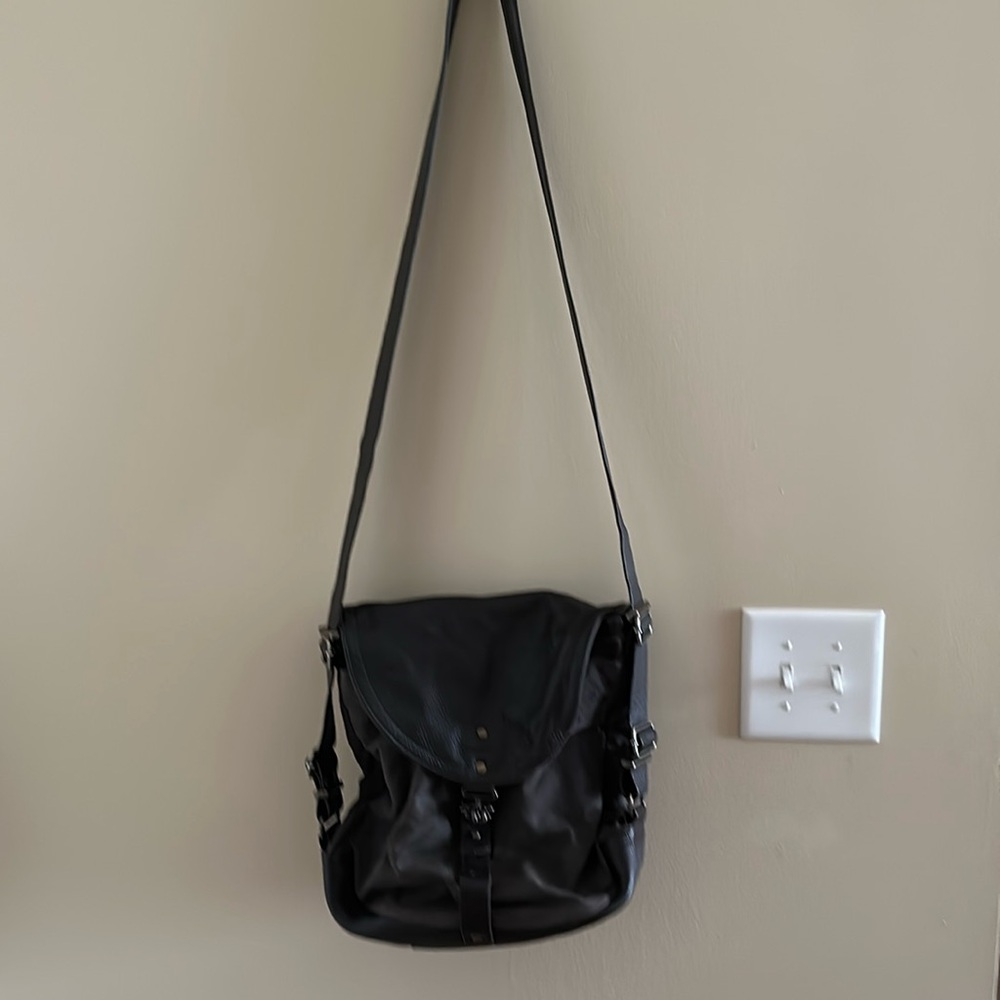Rough and Tumble Maine large Crossbody bag